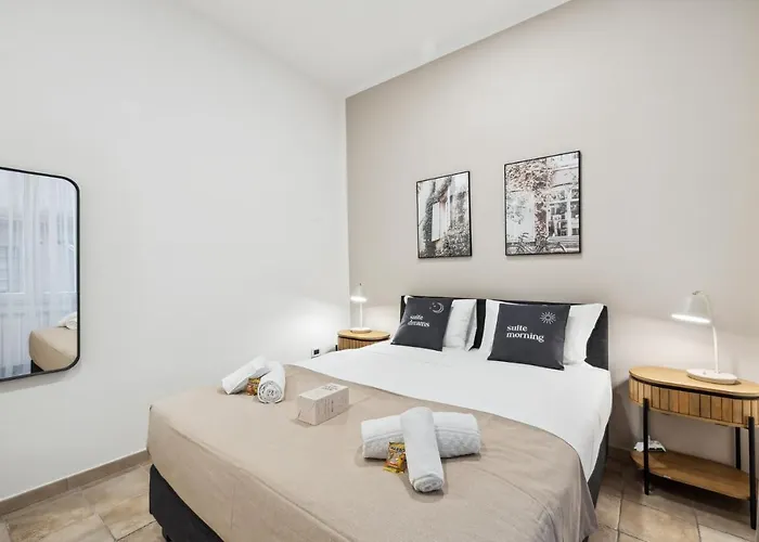 Limehome Via Dei Reti Apartment