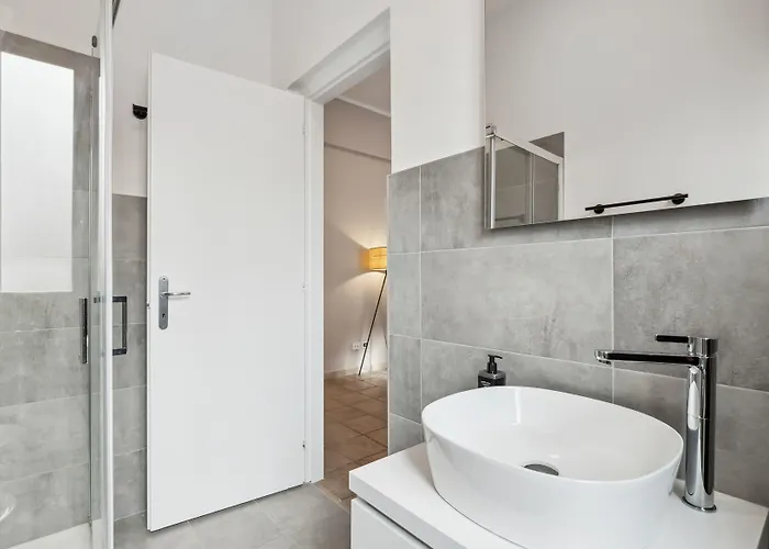 Daire Limehome Via Dei Reti *